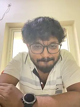 Snapshot of Yours_Teluguboii chatting on 10/17/25, 06:38 Yours Teluguboii online show from 10/17/25, 06:38