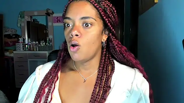 ladyrd1 online show from 12/02/24, 04:53