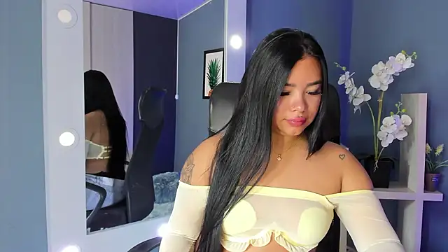 MarianaGarciaa   online show from 02/28/26, 07:15