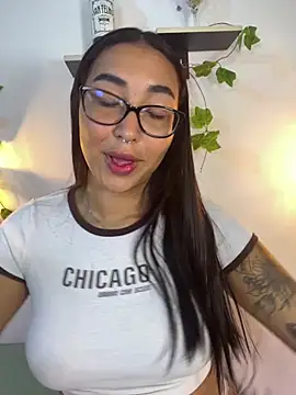 melanieecox online show from 07/23/26, 04:38