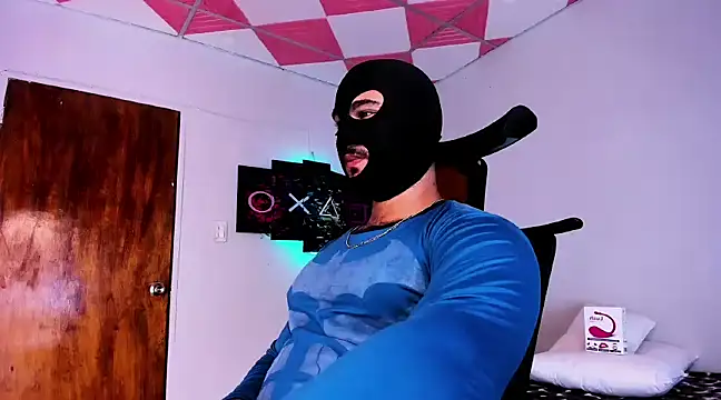 Sebas-hott online show from 12/26/24, 06:19