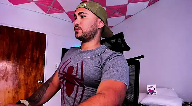 Sebas-hott online show from 01/05/25, 03:11