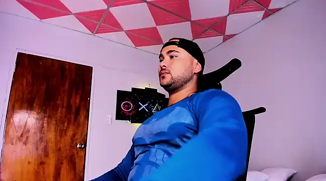 Sebas-hott online show from 01/24/25, 03:00