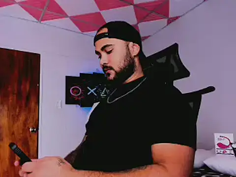 Sebas-hott online show from 02/16/25, 02:42