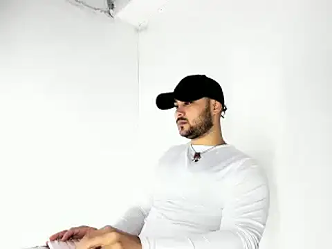 Sebas-hott online show from 10/19/25, 10:32