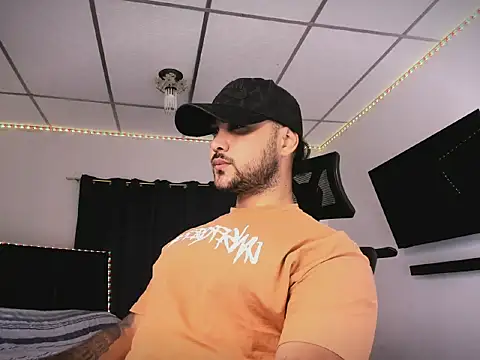 Sebas-hott online show from 02/05/26, 10:58