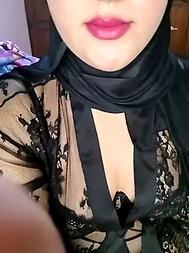 Snapshot of Rawya-34 chatting on 12/03/24, 10:51 Rawya-34 online show from 12/03/24, 10:51