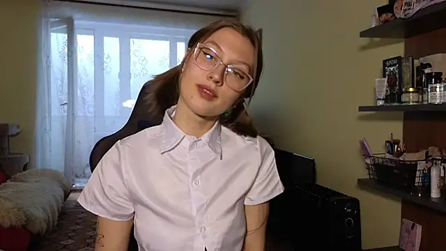 MalvinaBlum online show from 12/04/24, 06:11