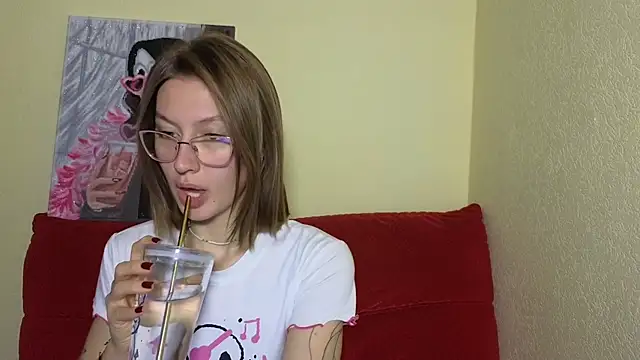 MalvinaBlum online show from 12/18/24, 01:15