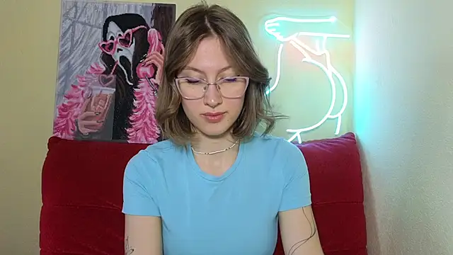 MalvinaBlum online show from 03/23/25, 05:00