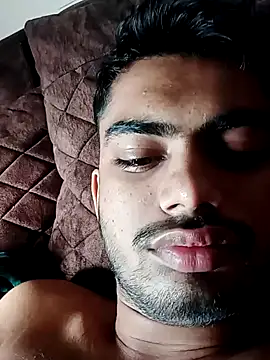 Snapshot of aditya2004_ chatting on 12/10/24, 04:13 aditya2004  online show from 12/10/24, 04:13