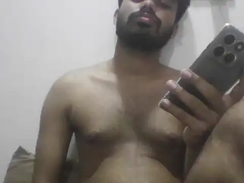 aditya2004  online show from 05/18/26, 01:17