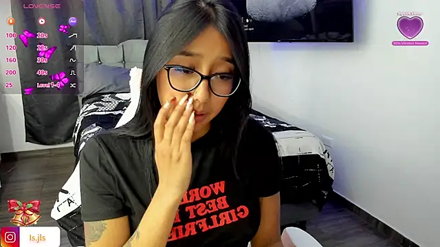 isa bellaa0 online show from 12/19/24, 06:23