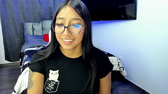 isa bellaa0 online show from 12/20/24, 09:54