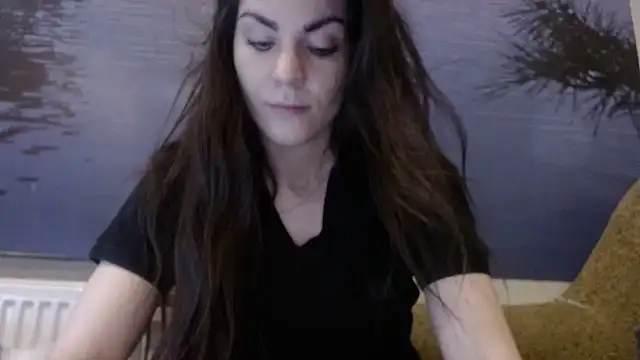 Snapshot of AliceTailor chatting on 03/16/25, 11:05 AliceTailor online show from 03/16/25, 11:05