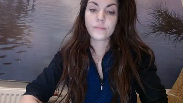 Snapshot of AliceTailor chatting on 03/20/25, 01:57 AliceTailor online show from 03/20/25, 01:57