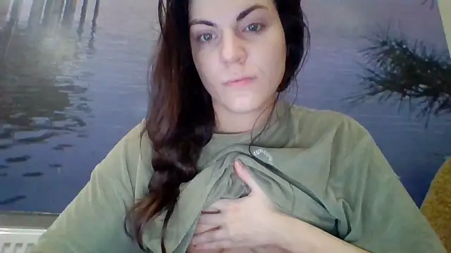 Snapshot of AliceTailor chatting on 11/20/25, 03:45 AliceTailor online show from 11/20/25, 03:45