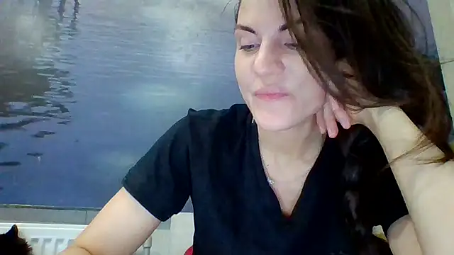 Snapshot of AliceTailor chatting on 12/02/25, 08:59 AliceTailor online show from 12/02/25, 08:59