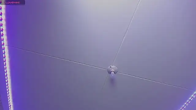 Snapshot of SebasFallon chatting on 03/07/25, 05:17 SebasFallon online show from 03/07/25, 05:17