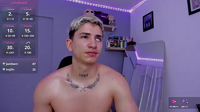 Snapshot of SebasFallon chatting on 03/13/25, 11:59 SebasFallon online show from 03/13/25, 11:59