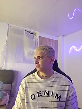 Snapshot of SebasFallon chatting on 02/28/26, 11:28 SebasFallon online show from 02/28/26, 11:28