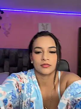 Snapshot of angelicaagarcia chatting on 09/19/25, 11:27 angelicaagarcia online show from 09/19/25, 11:27
