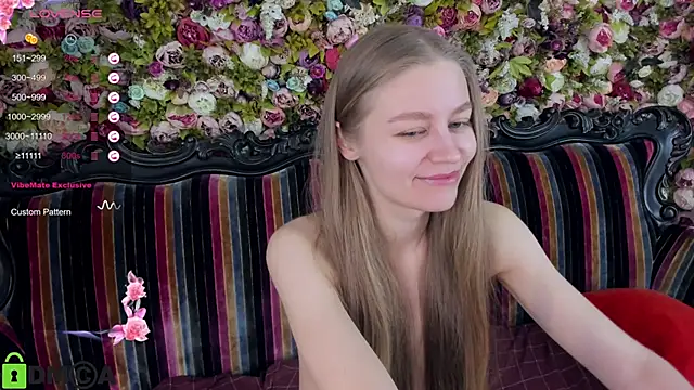 Snapshot of Polumna_cute chatting on 01/23/25, 12:30 Polumna cute online show from 01/23/25, 12:30
