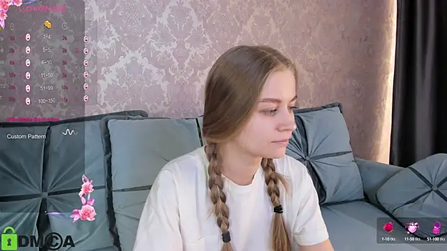 Snapshot of Polumna_cute chatting on 03/12/25, 11:53 Polumna cute online show from 03/12/25, 11:53