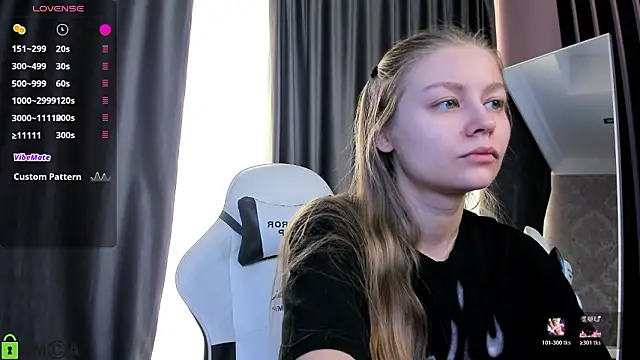 Polumna cute online show from 03/05/26, 09:38