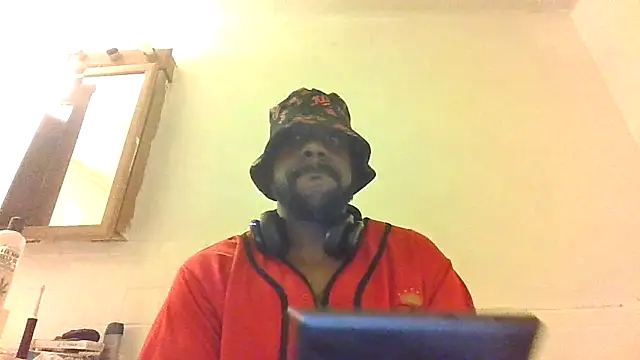 Snapshot of Edwardsbrittany1991 chatting on 03/26/26, 04:18 Edwardsbrittany1991 online show from 03/26/26, 04:18