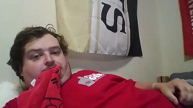 Snapshot of YelpedAverting chatting on 11/04/25, 01:38 YelpedAverting online show from 11/04/25, 01:38