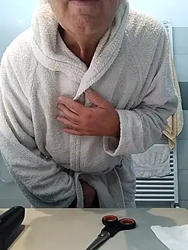 MATTIS11 online show from 11/20/25, 08:36