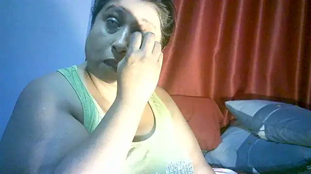 Snapshot of raniofsex02 chatting on 02/10/25, 07:04 raniofsex02 online show from 02/10/25, 07:04
