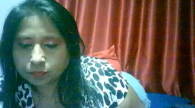 Snapshot of raniofsex02 chatting on 02/15/25, 07:28 raniofsex02 online show from 02/15/25, 07:28