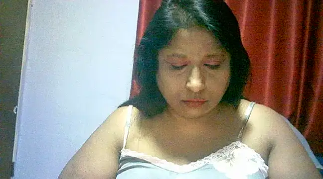 Snapshot of raniofsex02 chatting on 02/18/25, 04:48 raniofsex02 online show from 02/18/25, 04:48