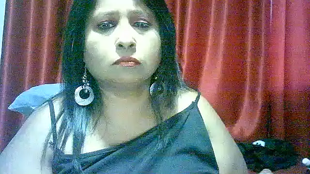 Snapshot of raniofsex02 chatting on 02/20/25, 04:28 raniofsex02 online show from 02/20/25, 04:28