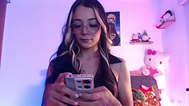 penny sweett  online show from 12/04/25, 10:29