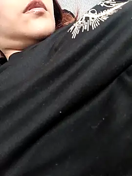 ZUCAAT online show from 11/19/25, 11:27