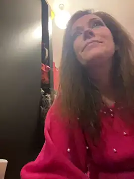 Lwhite1 online show from 03/02/25, 11:42