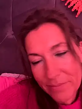 Lwhite1 online show from 09/16/25, 03:24