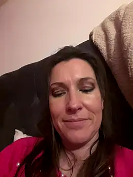 Lwhite1 online show from 12/20/25, 10:39