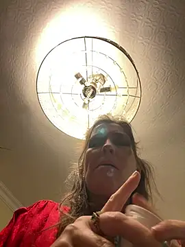 Lwhite1 online show from 02/28/26, 10:44