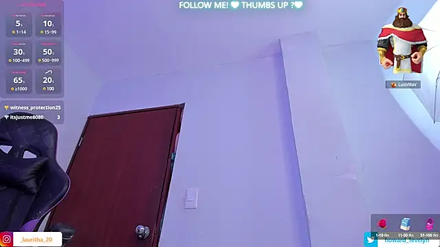 Snapshot of evelyn_23 chatting on 02/19/25, 06:44 evelyn 23 online show from 02/19/25, 06:44