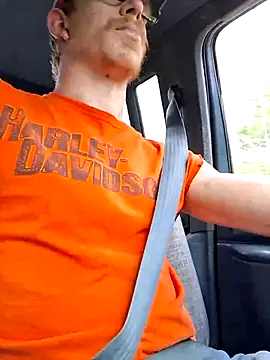 REDHAMMER  online show from 04/24/26, 09:17