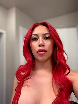 Snapshot of shaarebaare chatting on 01/15/26, 01:32 shaarebaare online show from 01/15/26, 01:32