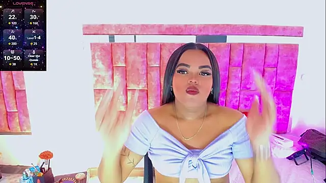 KayleighDreams  online show from 04/15/26, 08:43