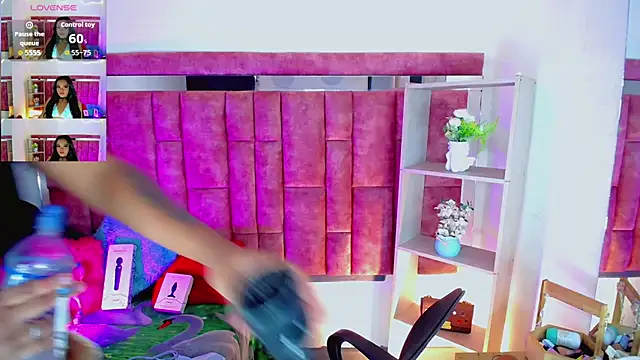 KayleighDreams  online show from 07/12/26, 03:19