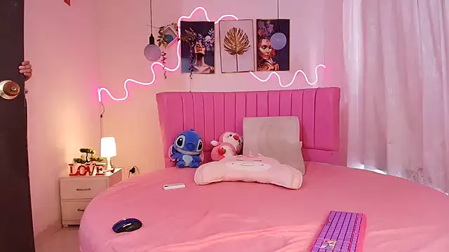 Azul horney online show from 11/24/25, 09:25