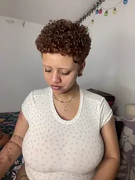 Charlotee  online show from 04/18/26, 10:30