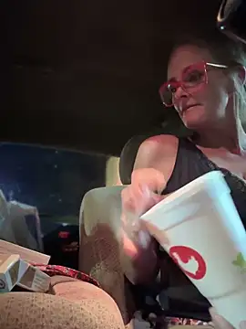 vixendoll87 online show from 03/09/25, 01:56